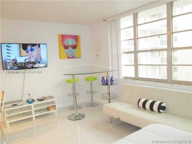 Small Image of 100 LINCOLN RD #705, Miami Beach Number 7
