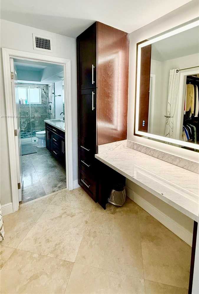 Small Image of 4000 NORTH EAST 170TH ST #108, North Miami Beach Number 15