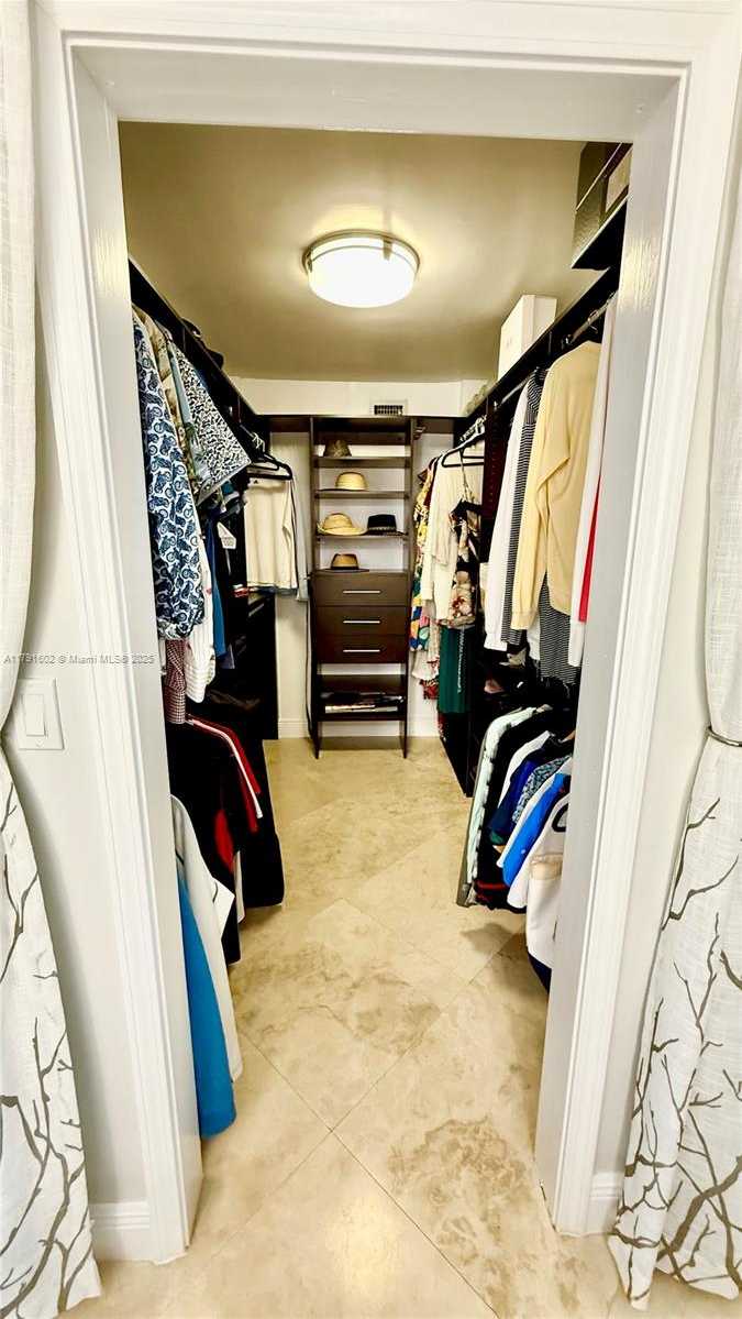 Small Image of 4000 NORTH EAST 170TH ST #108, North Miami Beach Number 16