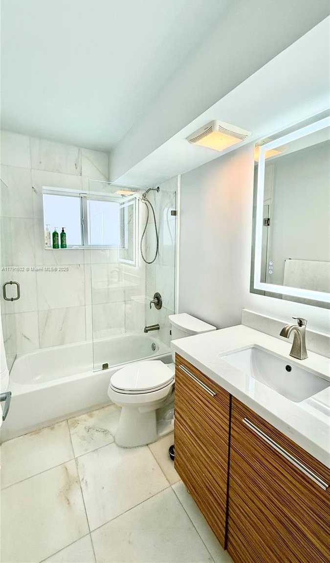 Small Image of 4000 NORTH EAST 170TH ST #108, North Miami Beach Number 23