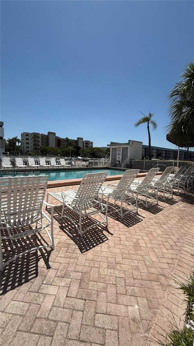 Small Image of 4000 NORTH EAST 170TH ST #108, North Miami Beach Number 28