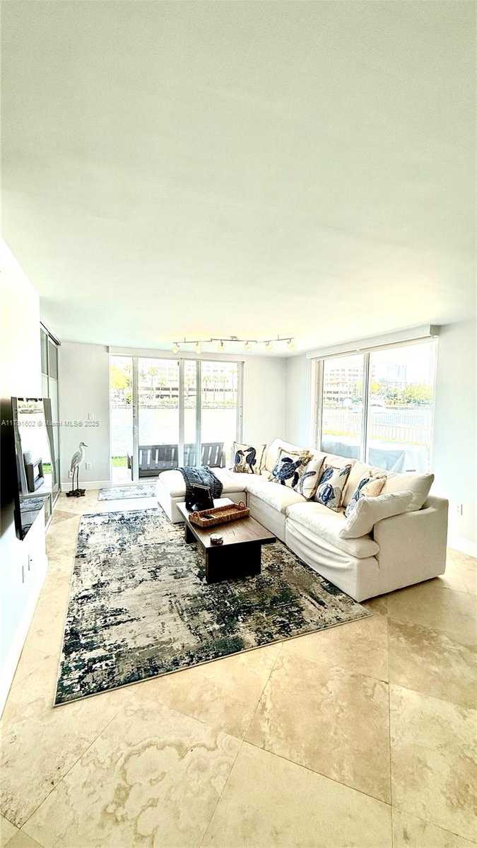 Small Image of 4000 NORTH EAST 170TH ST #108, North Miami Beach Number 9