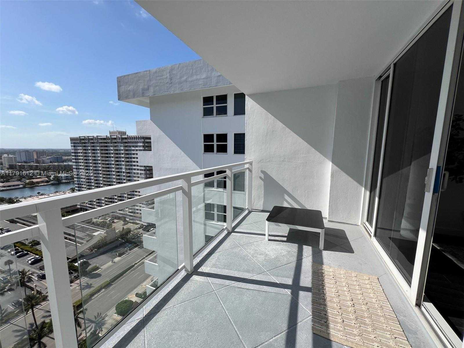 Small Image of 2030 SOUTH OCEAN DR #2102, Hallandale Beach Number 14