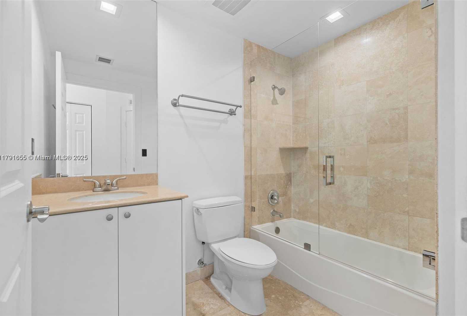 Small Image of 1745 EAST HALLANDALE BEACH #PH05, Hallandale Beach Number 9