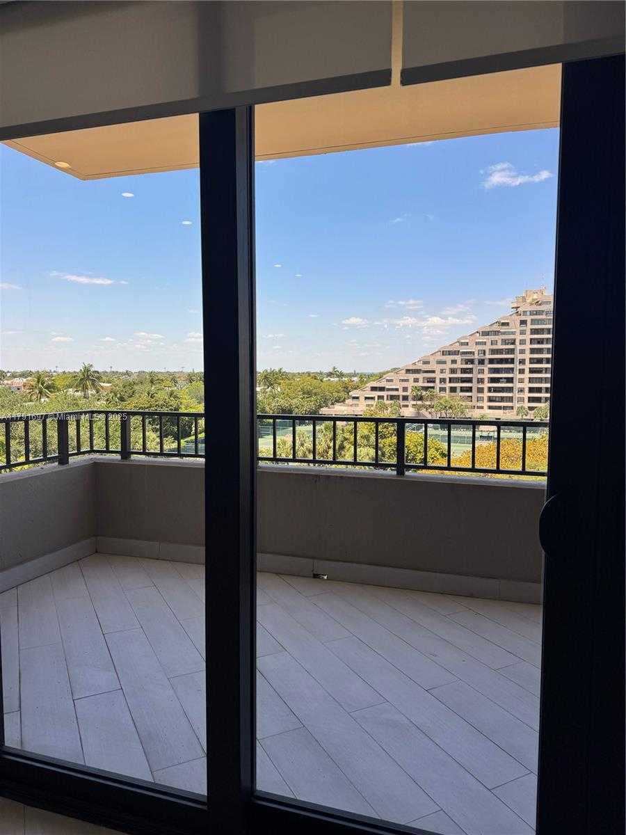 Small Image of 201 CRANDON BLVD #504, Key Biscayne Number 18