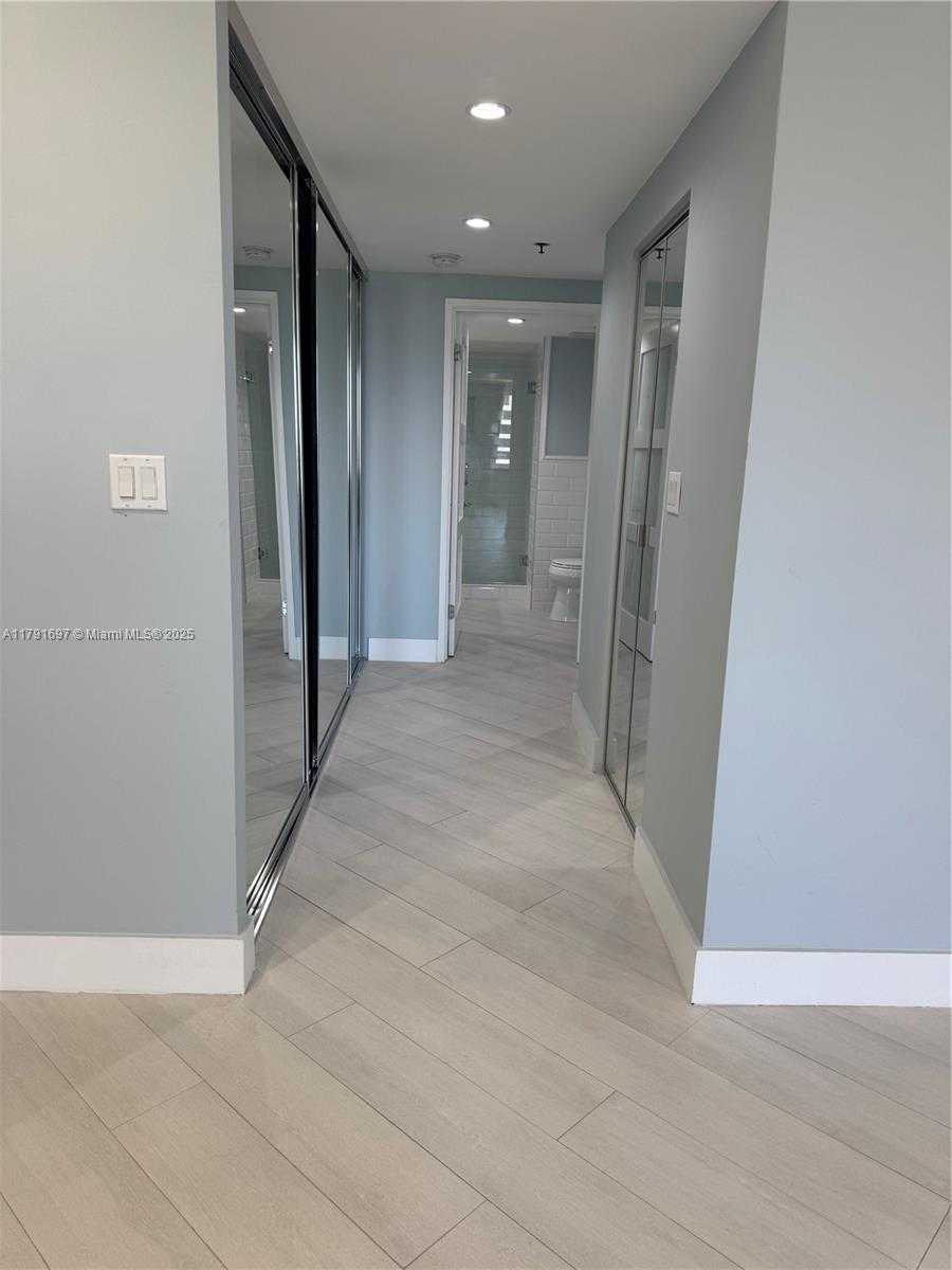 Small Image of 201 CRANDON BLVD #504, Key Biscayne Number 6