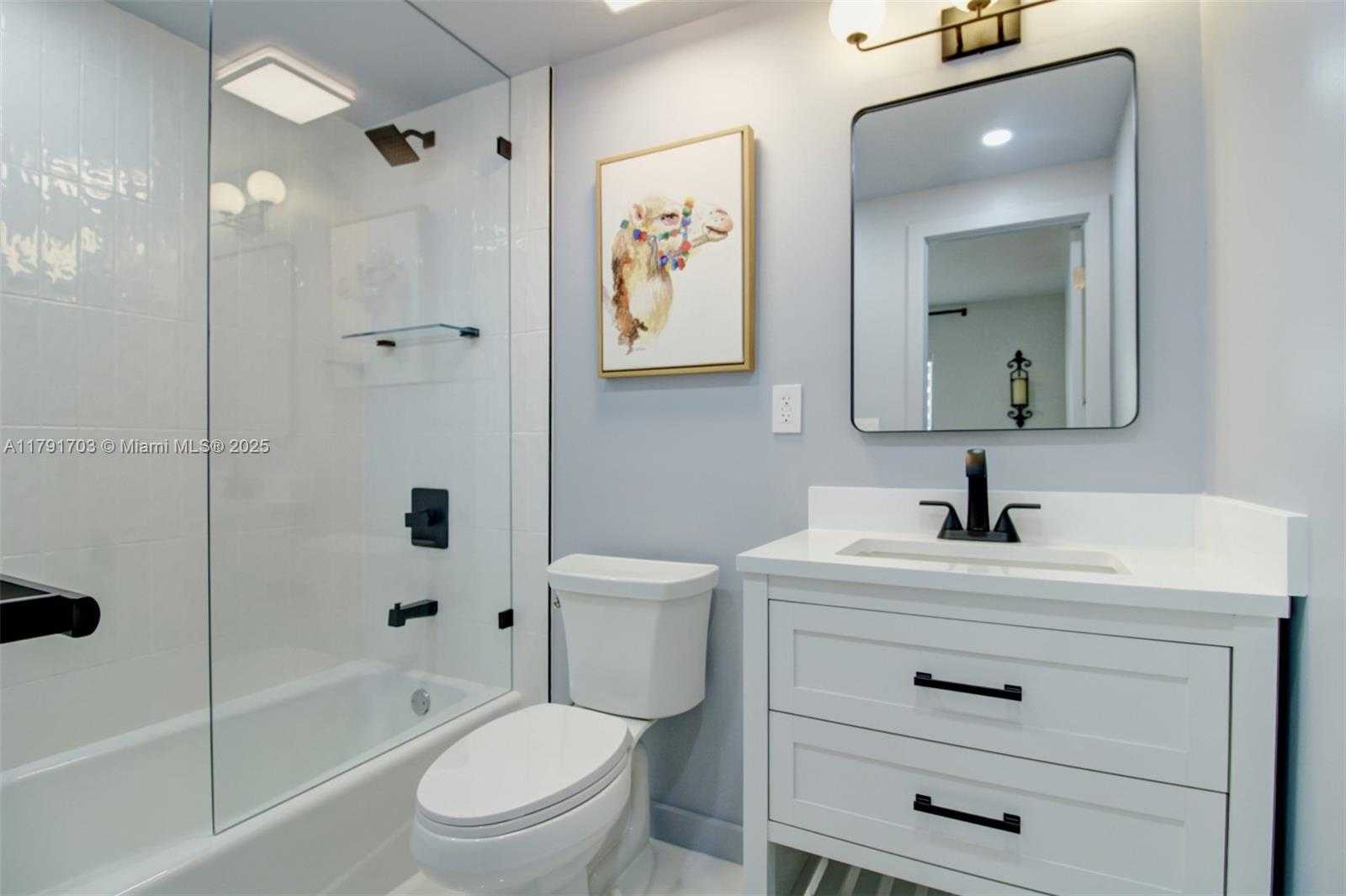 Small Image of 6901 EDGEWATER DR #321, Coral Gables Number 22
