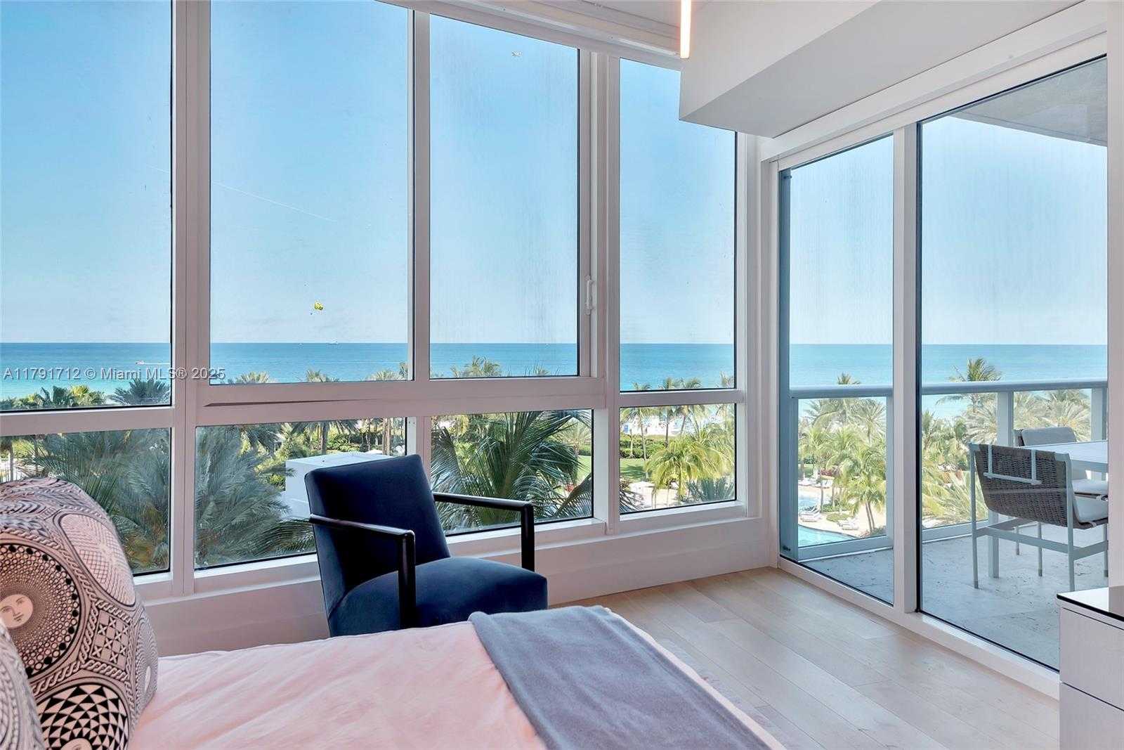 Small Image of 100 SOUTH POINTE DR #708, Miami Beach Number 34