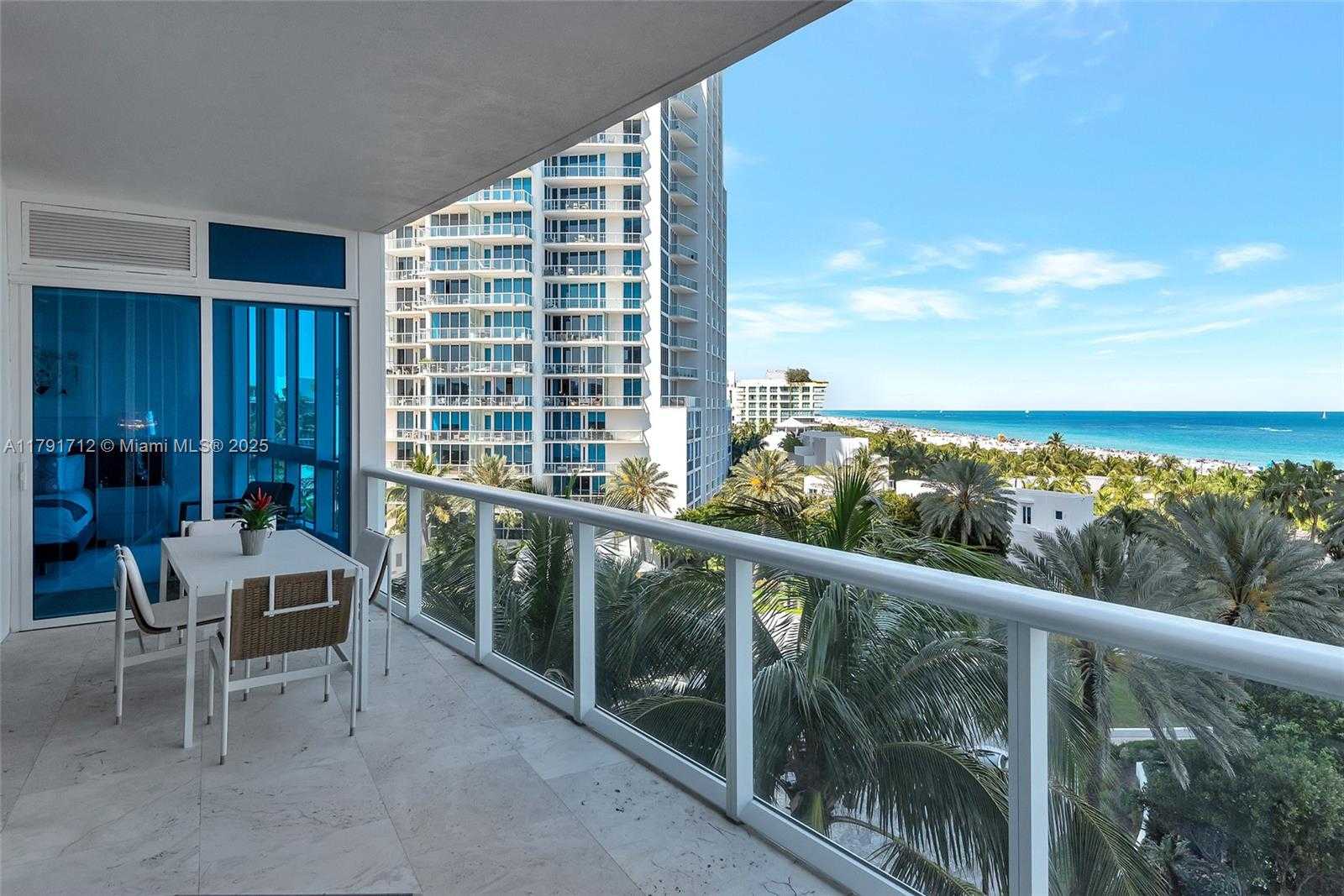 Small Image of 100 SOUTH POINTE DR #708, Miami Beach Number 38