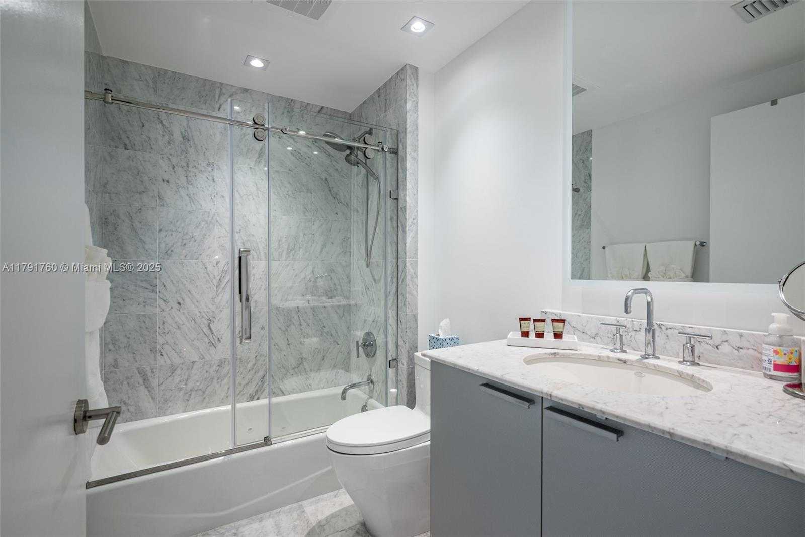 Small Image of 3535 SOUTH OCEAN DRIVE #1904, Hollywood Number 20
