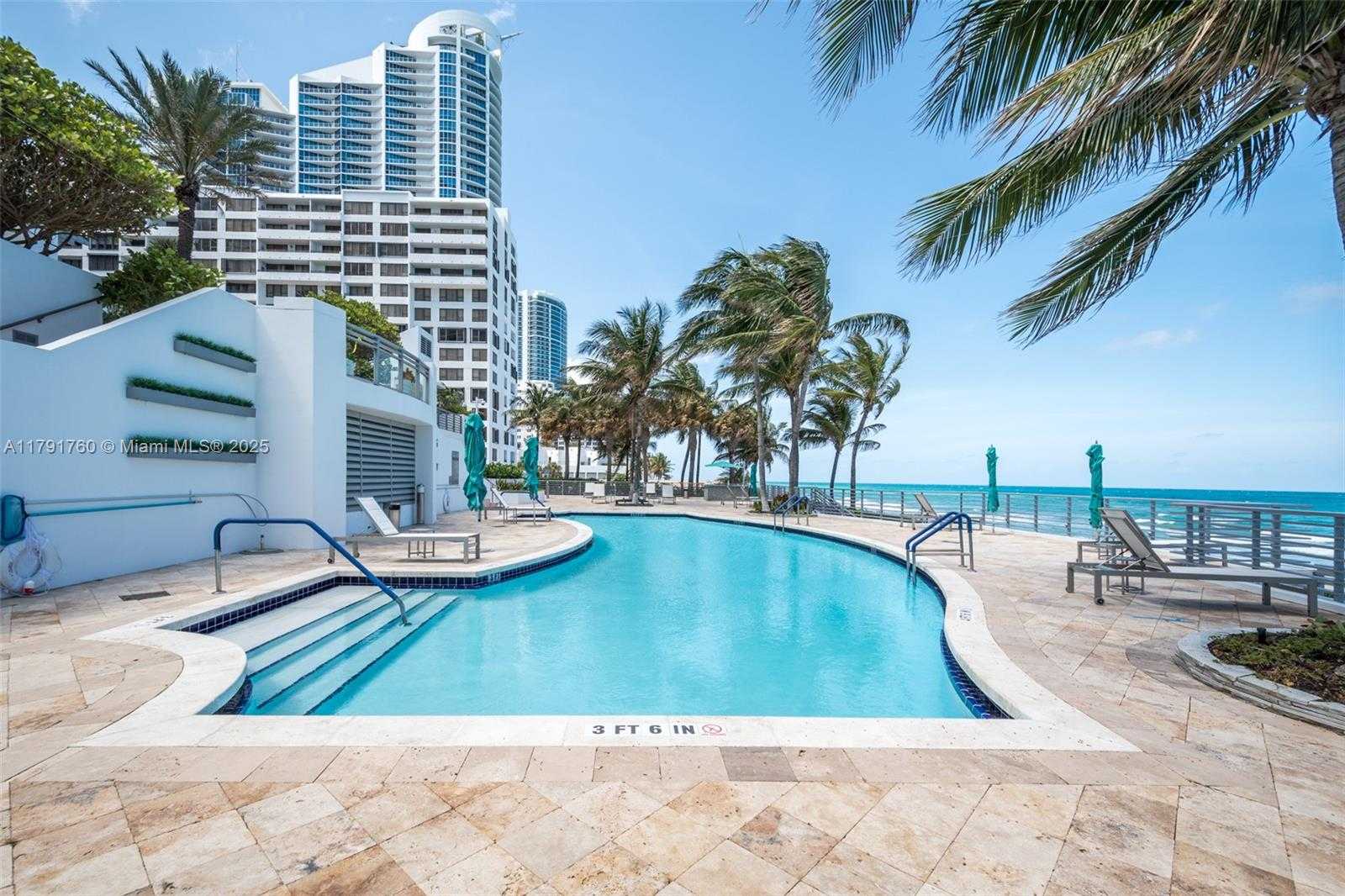 Small Image of 3535 SOUTH OCEAN DRIVE #1904, Hollywood Number 25