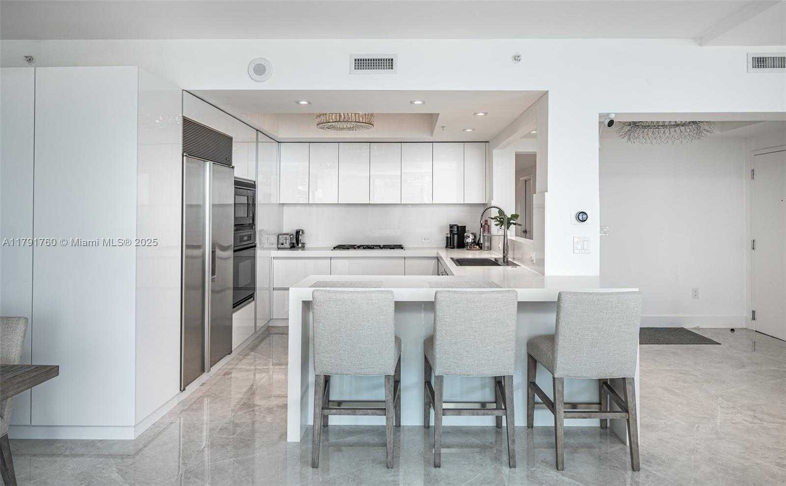 Small Image of 3535 SOUTH OCEAN DRIVE #1904, Hollywood Number 5