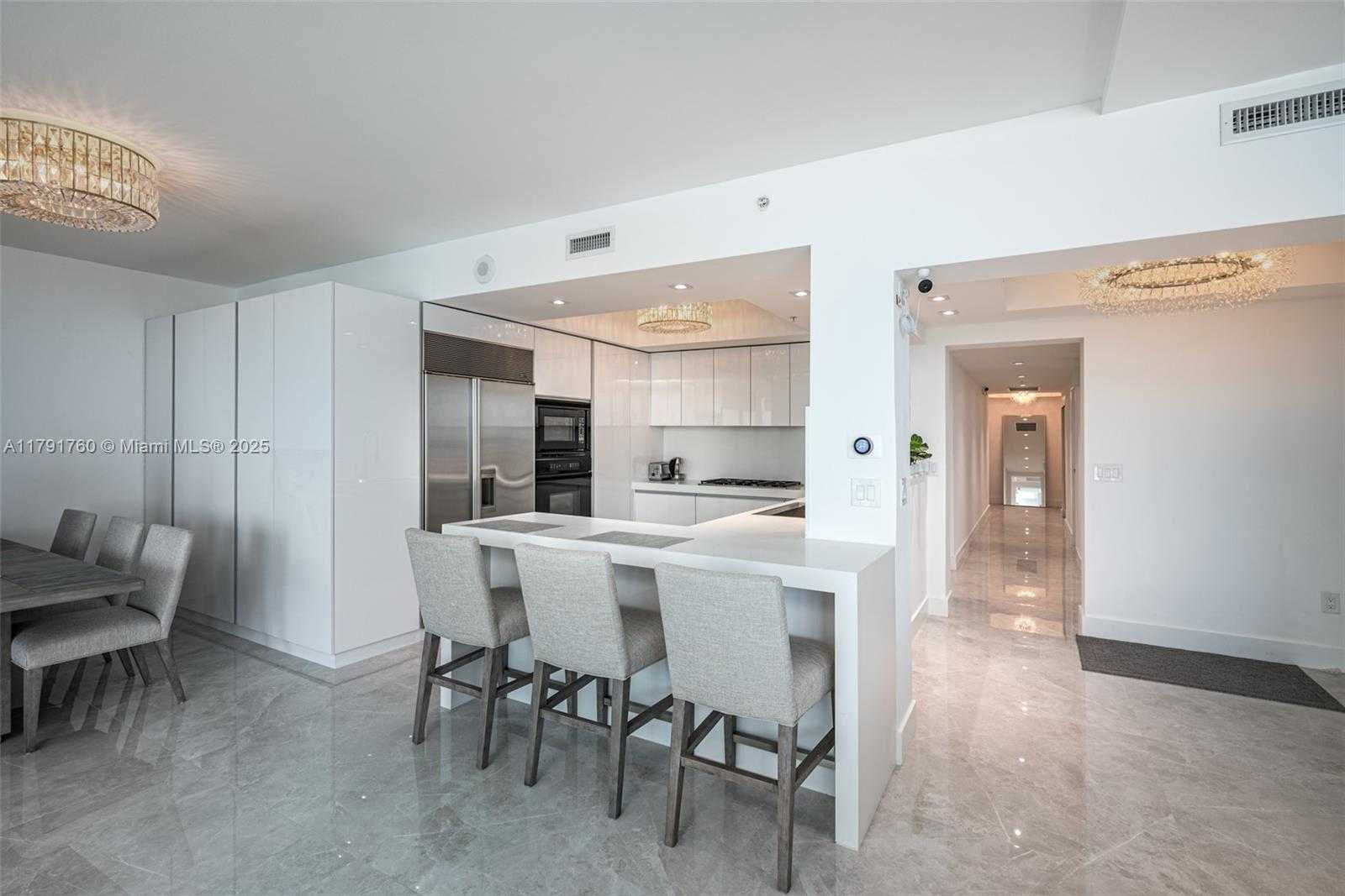 Small Image of 3535 SOUTH OCEAN DRIVE #1904, Hollywood Number 7