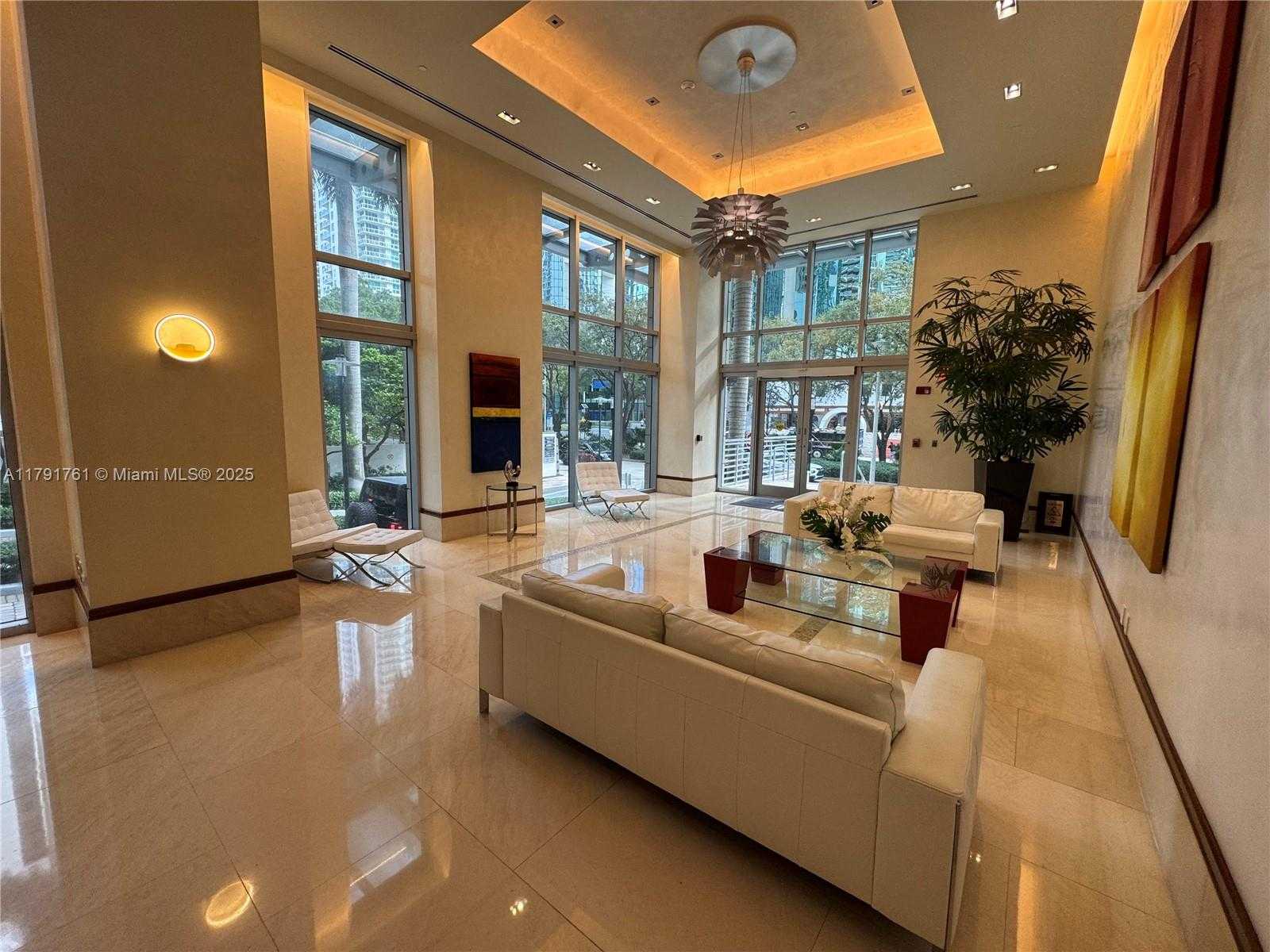 Small Image of 1060 BRICKELL AVE #3205, Miami Number 10