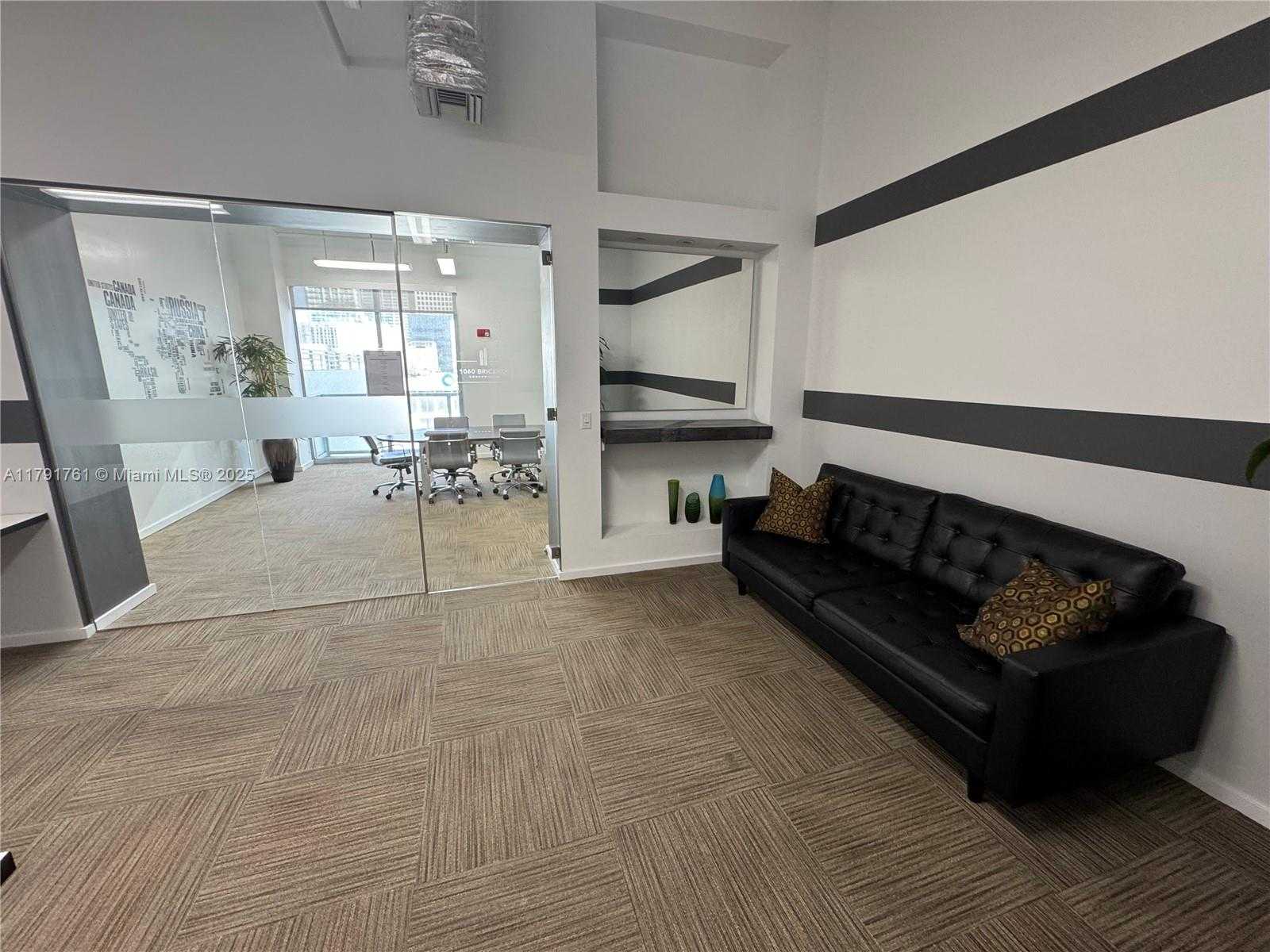 Small Image of 1060 BRICKELL AVE #3205, Miami Number 13
