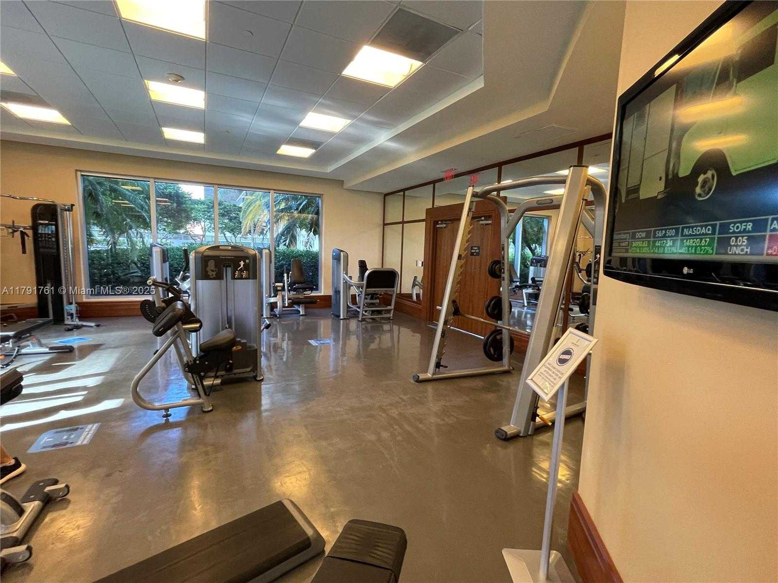Small Image of 1060 BRICKELL AVE #3205, Miami Number 23
