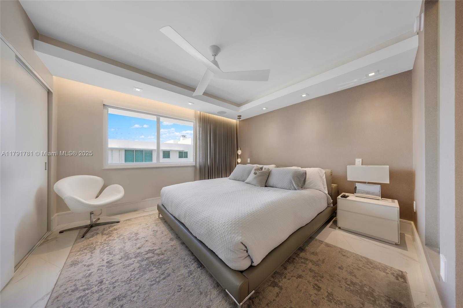 Small Image of 10190 COLLINS AVE #203, Bal Harbour Number 13