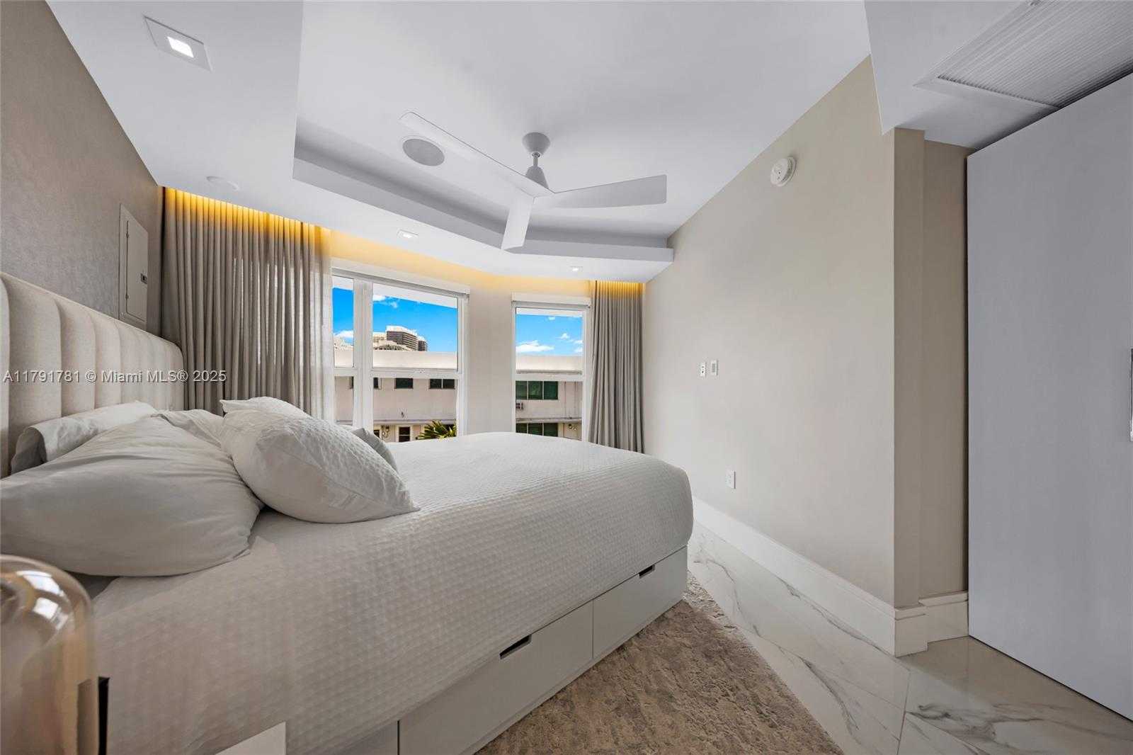 Small Image of 10190 COLLINS AVE #203, Bal Harbour Number 21