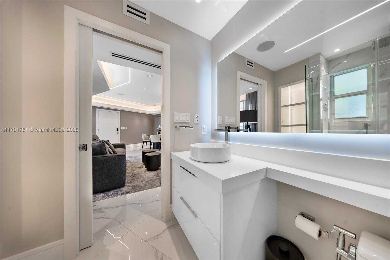 Small Image of 10190 COLLINS AVE #203, Bal Harbour Number 27