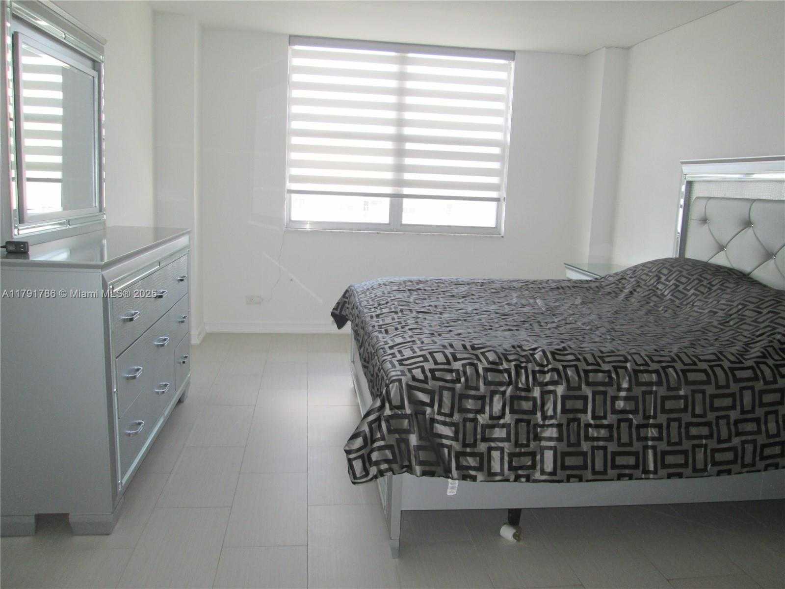 Small Image of 251 174TH ST #2208, Sunny Isles Beach Number 14