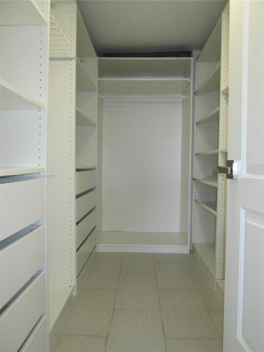 Small Image of 251 174TH ST #2208, Sunny Isles Beach Number 16