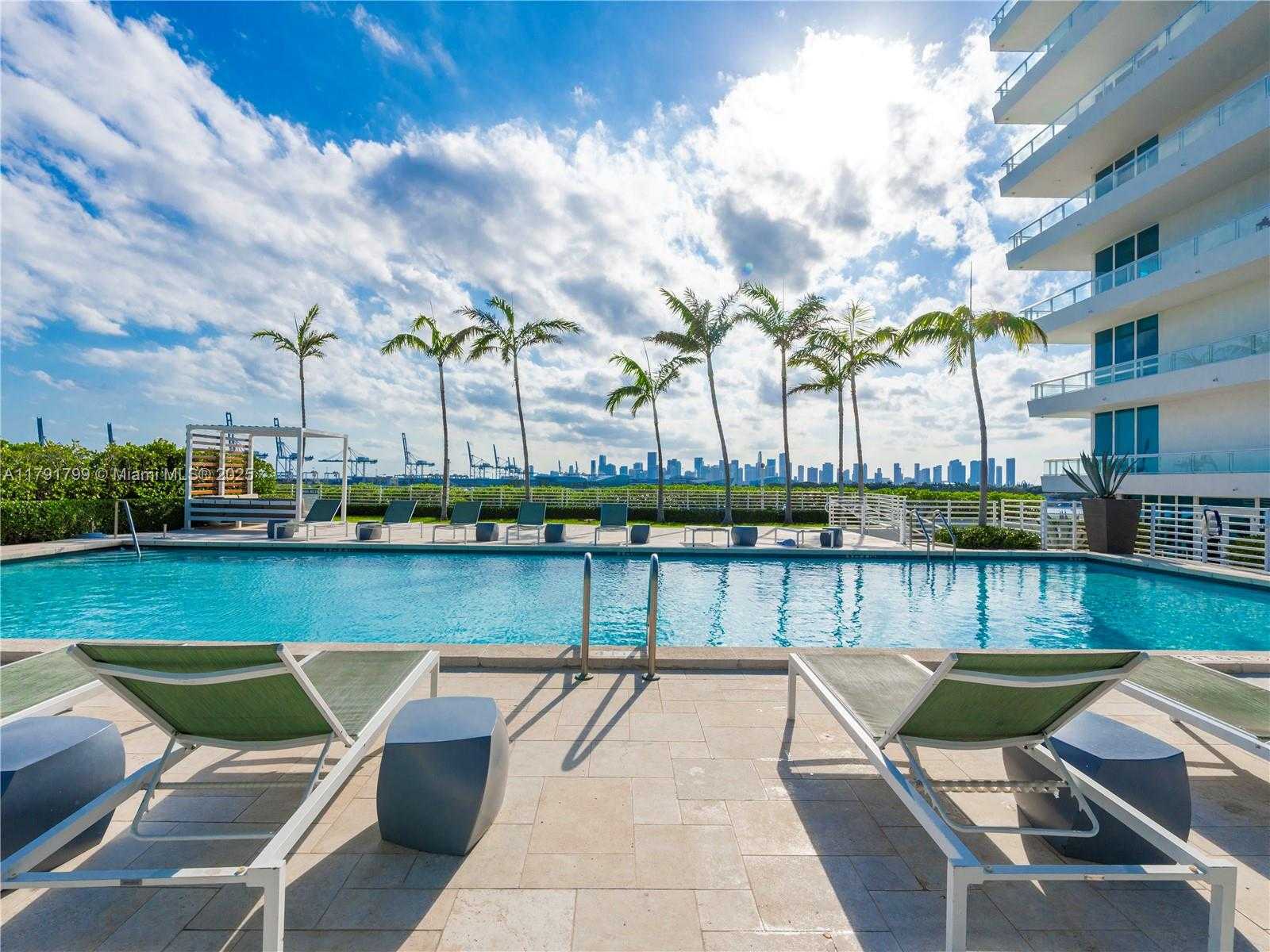 Small Image of 540 WEST AVE #1913, Miami Beach Number 14