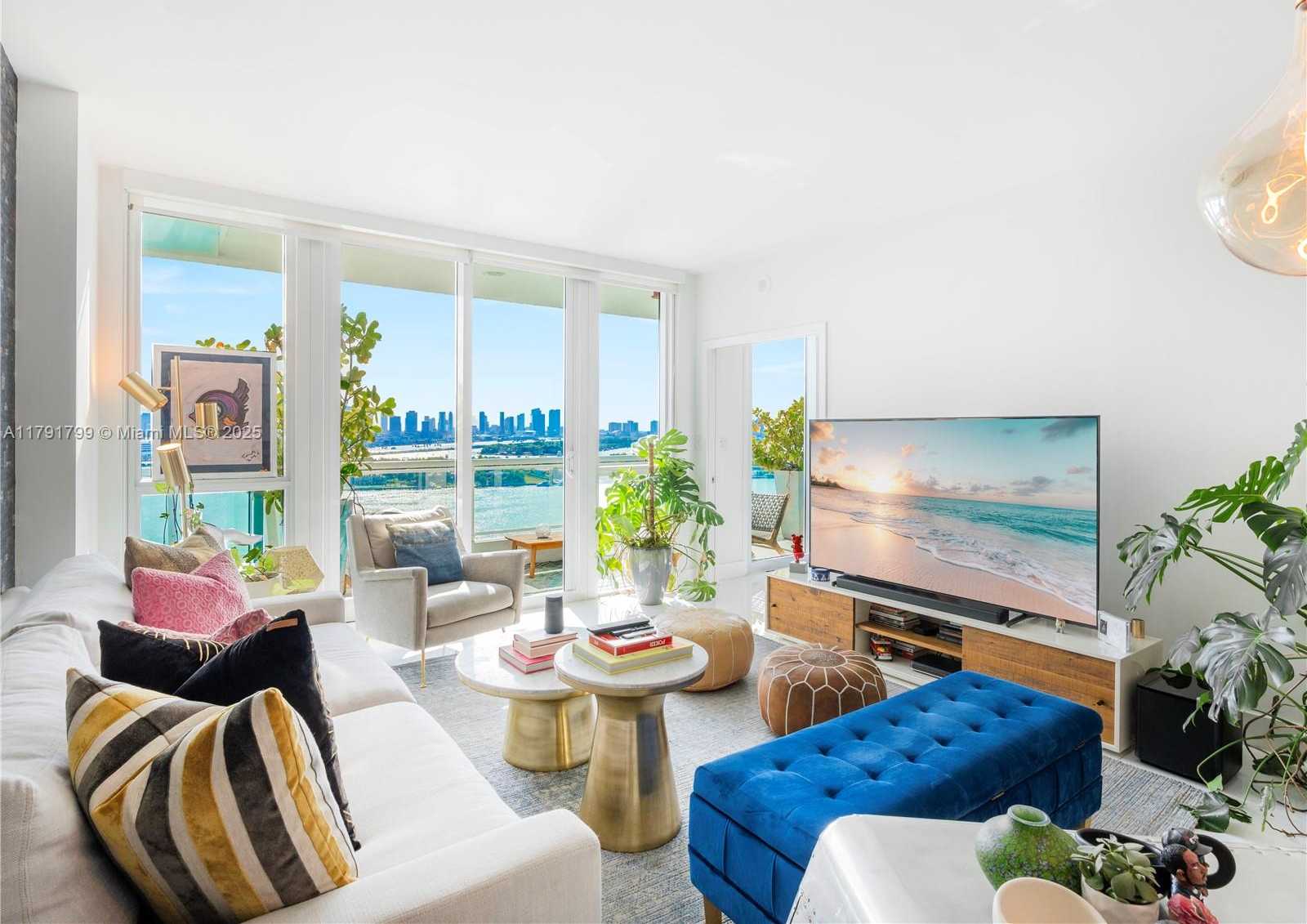 Small Image of 540 WEST AVE #1913, Miami Beach Number 5