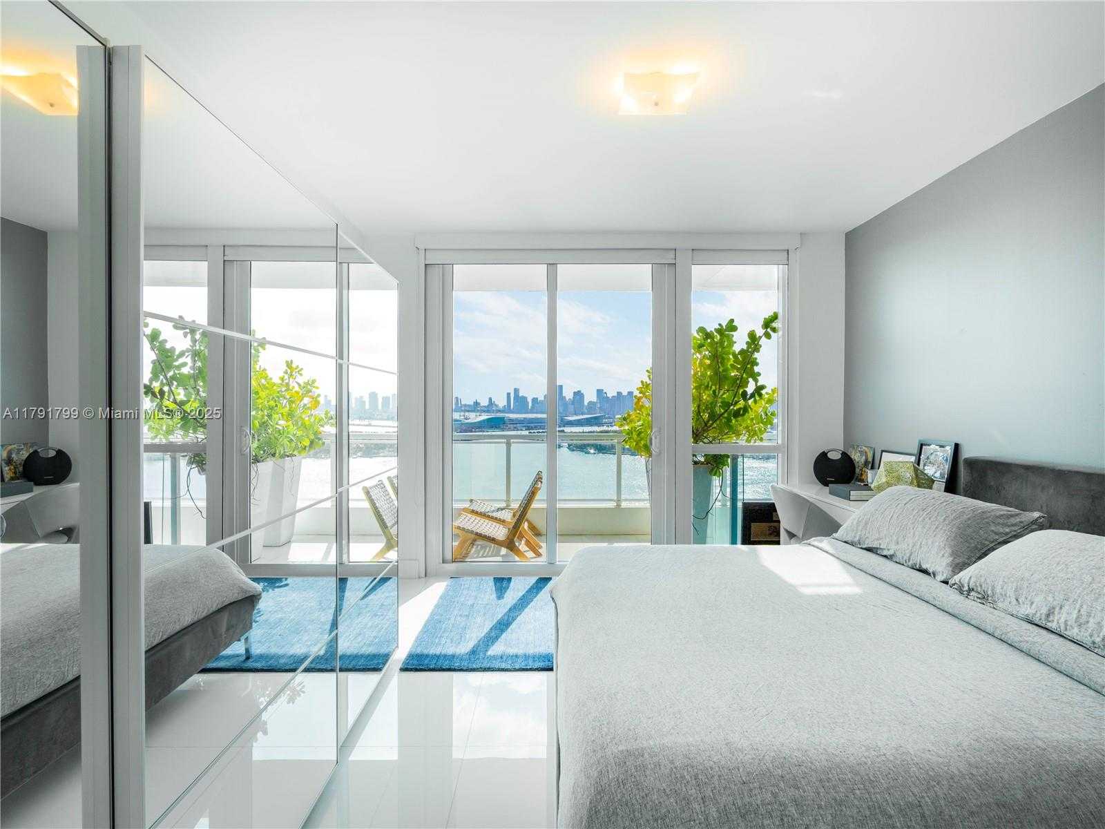 Small Image of 540 WEST AVE #1913, Miami Beach Number 9