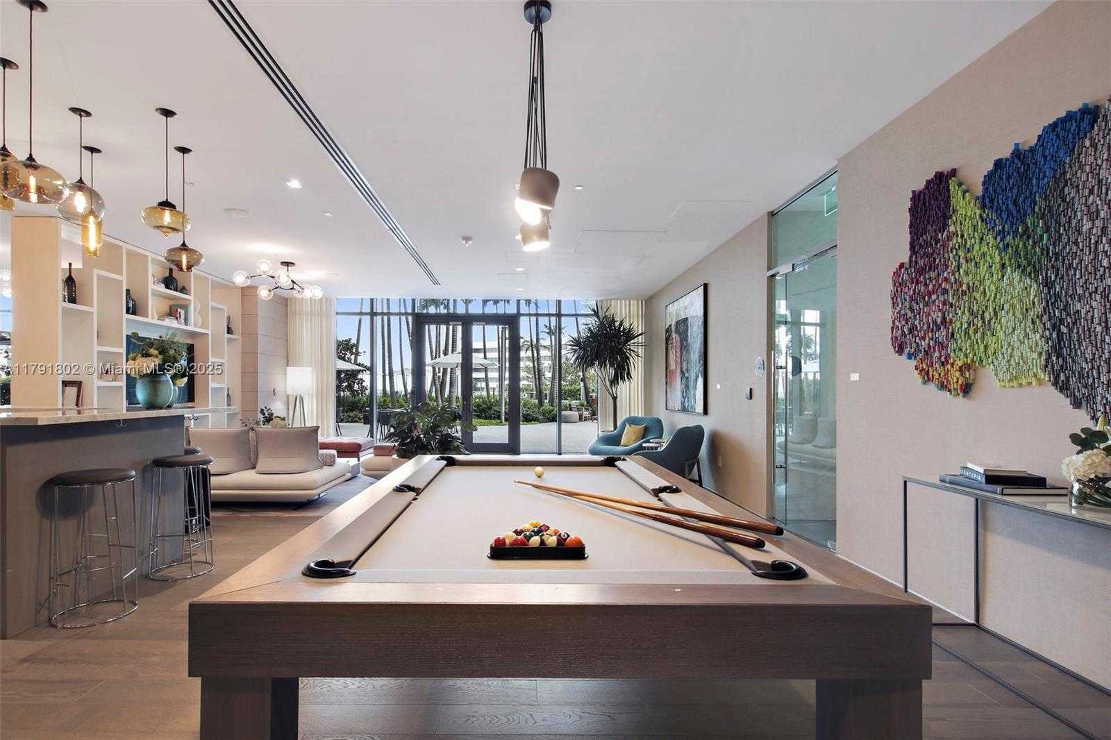 Small Image of 650 NE 32nd St, Miami, FL 33137, USA Number 13