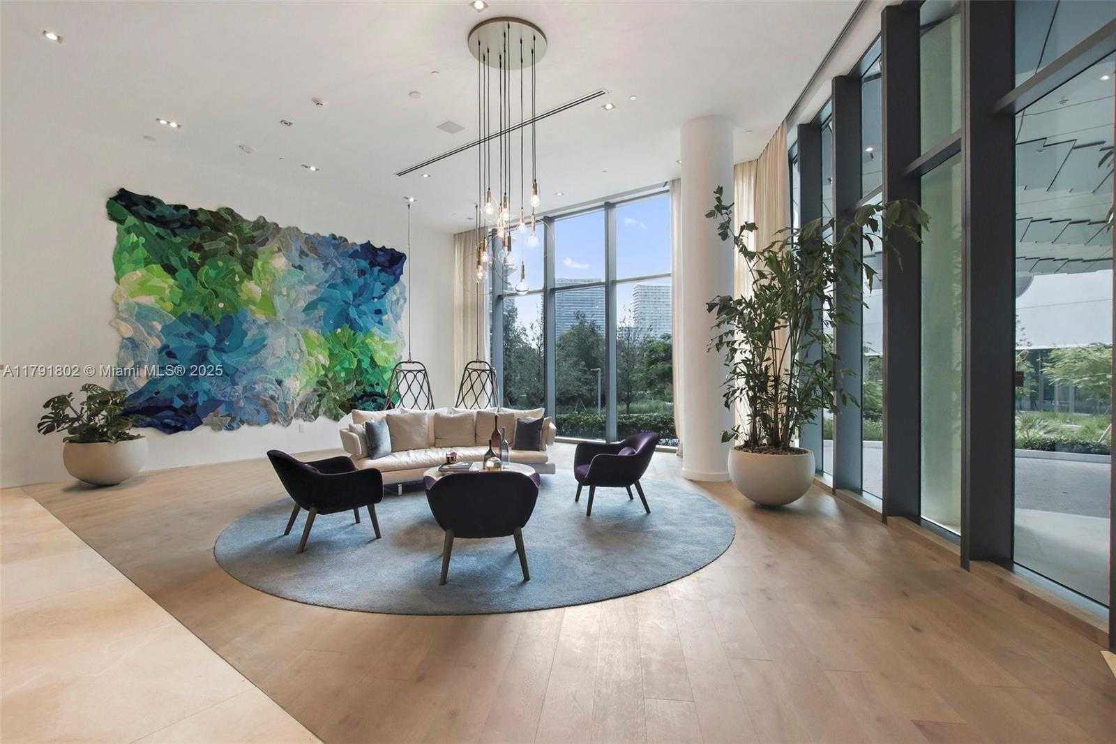 Small Image of 650 NE 32nd St, Miami, FL 33137, USA Number 25