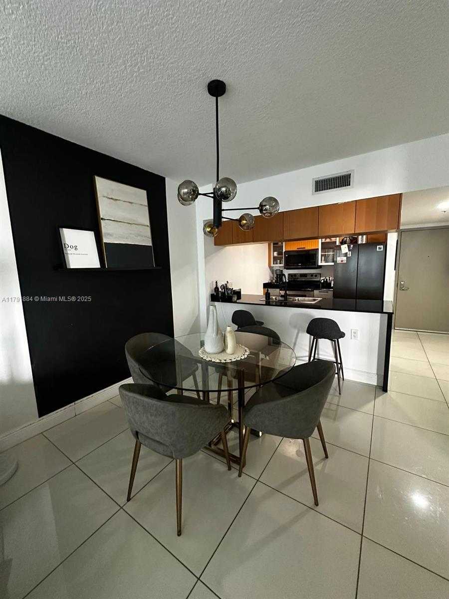 Small Image of 1750 NORTH BAYSHORE DR #1609, Miami Number 10