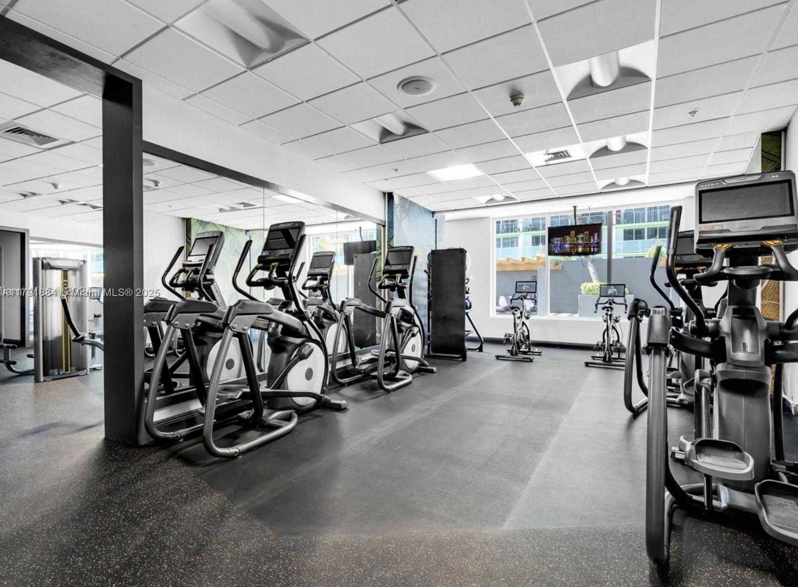 Small Image of 1750 NORTH BAYSHORE DR #1609, Miami Number 19