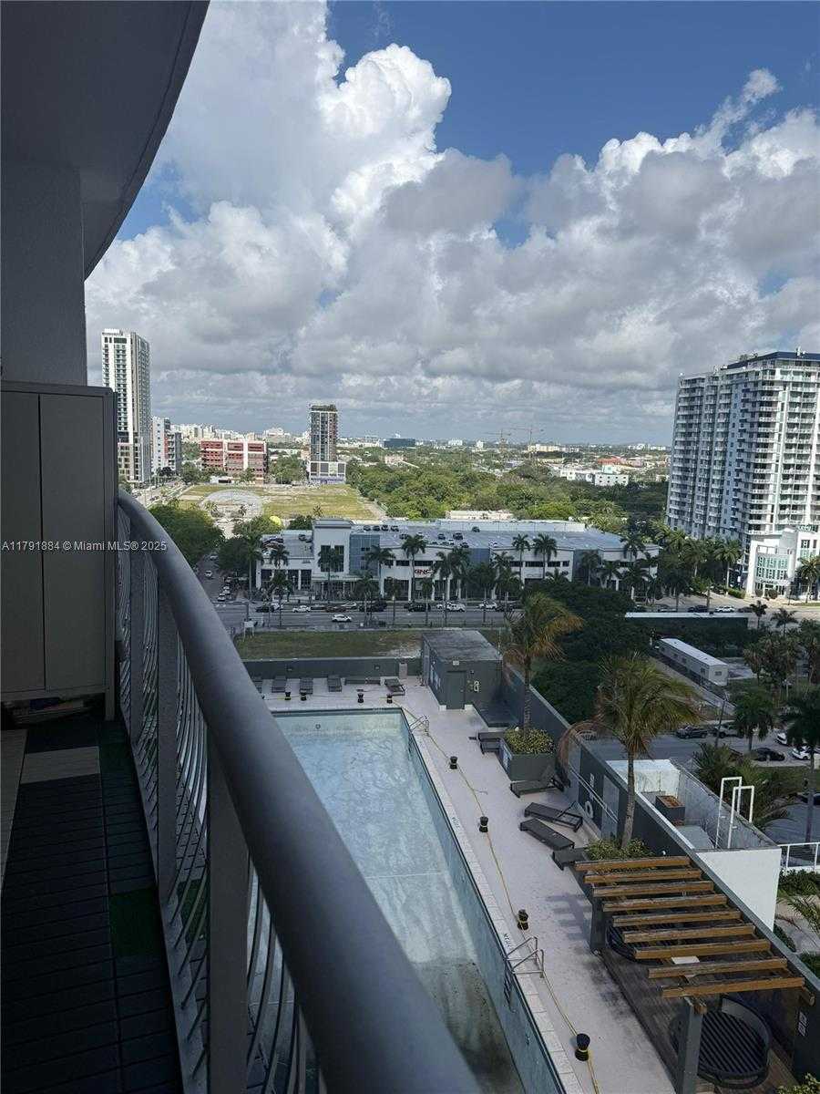 Small Image of 1750 NORTH BAYSHORE DR #1609, Miami Number 24