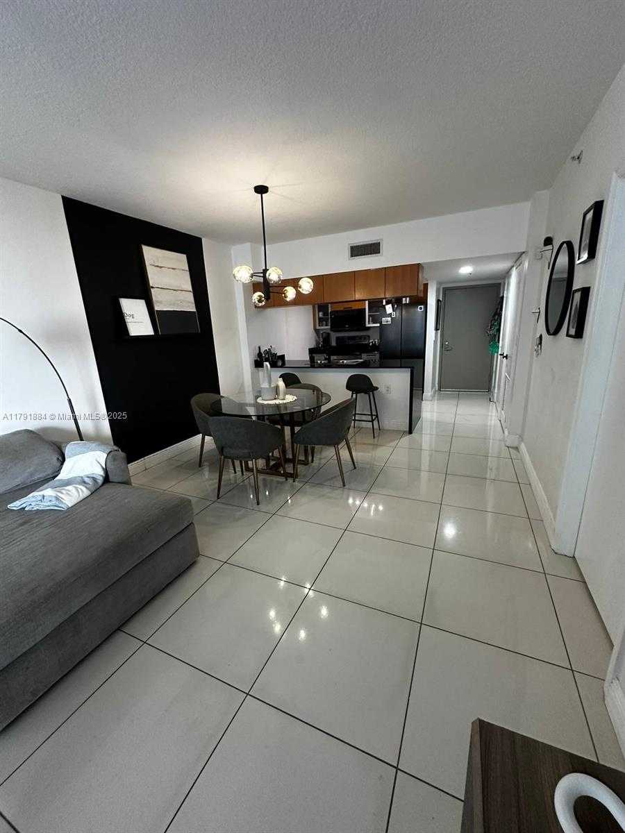 Small Image of 1750 NORTH BAYSHORE DR #1609, Miami Number 8