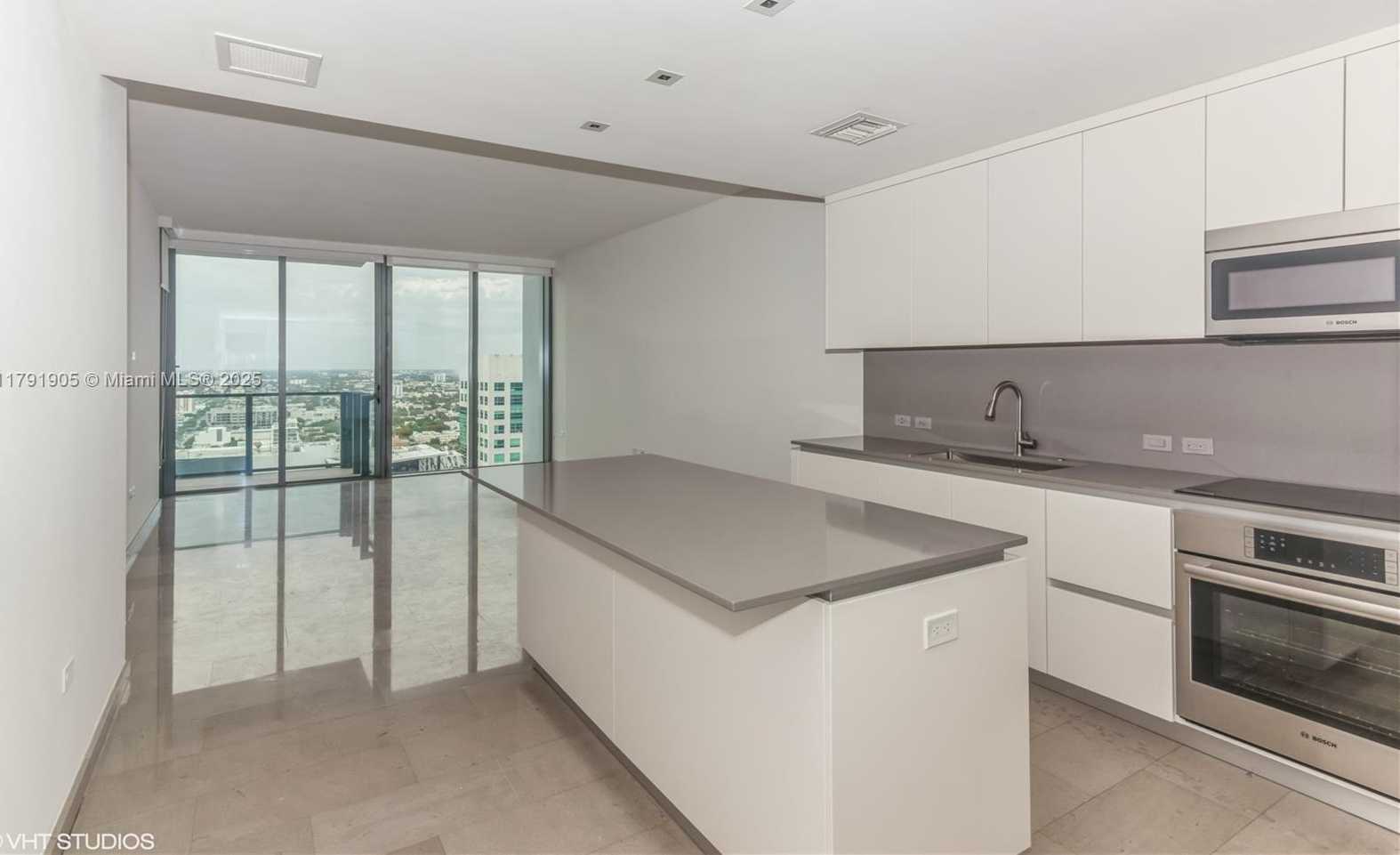 Small Image of 88 SOUTH WEST 7TH ST #2508, Miami Number 3