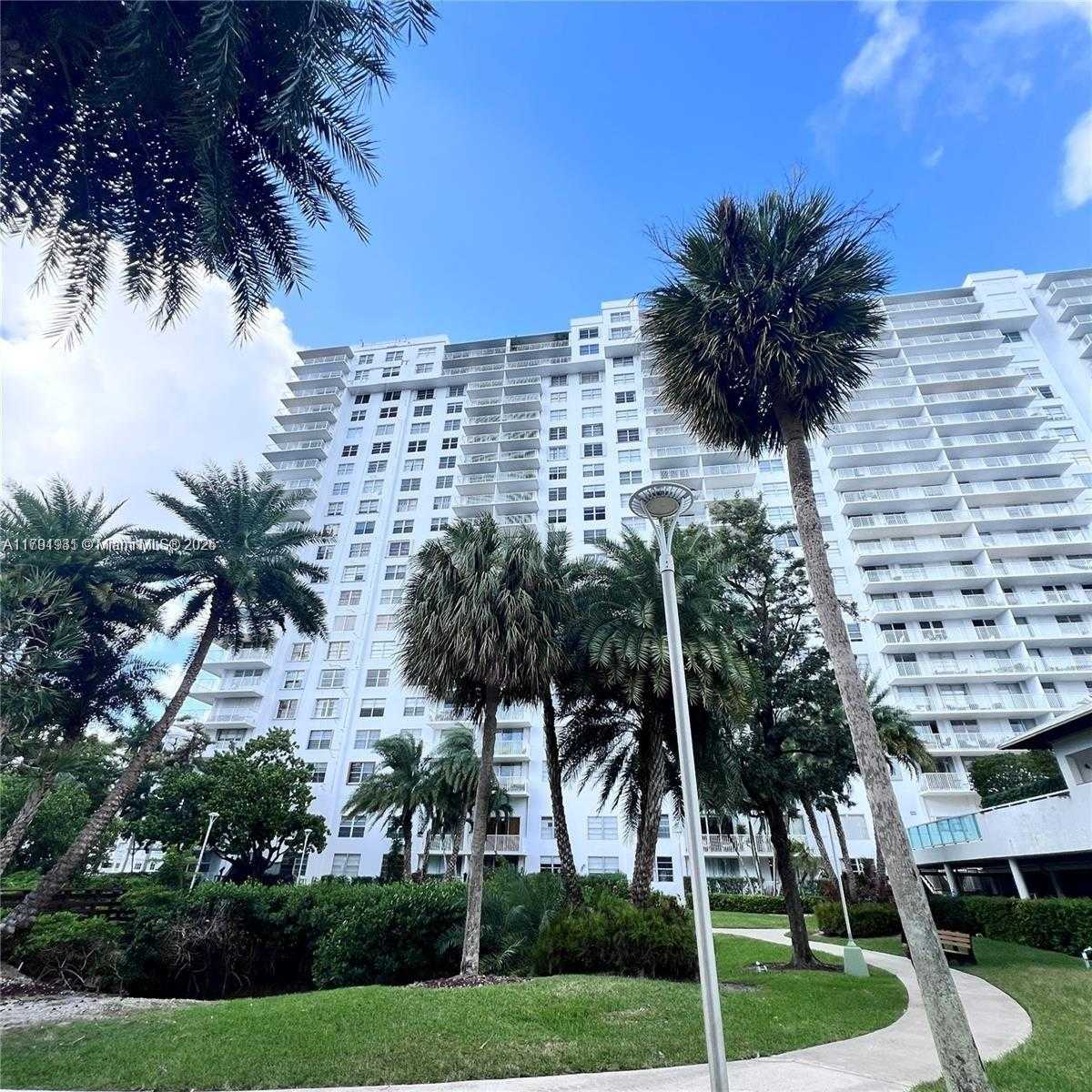 Small Image of 2801 NORTH EAST 183RD ST #1804W, Aventura Number 23