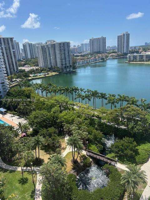 Small Image of 2801 NORTH EAST 183RD ST #1804W, Aventura Number 3