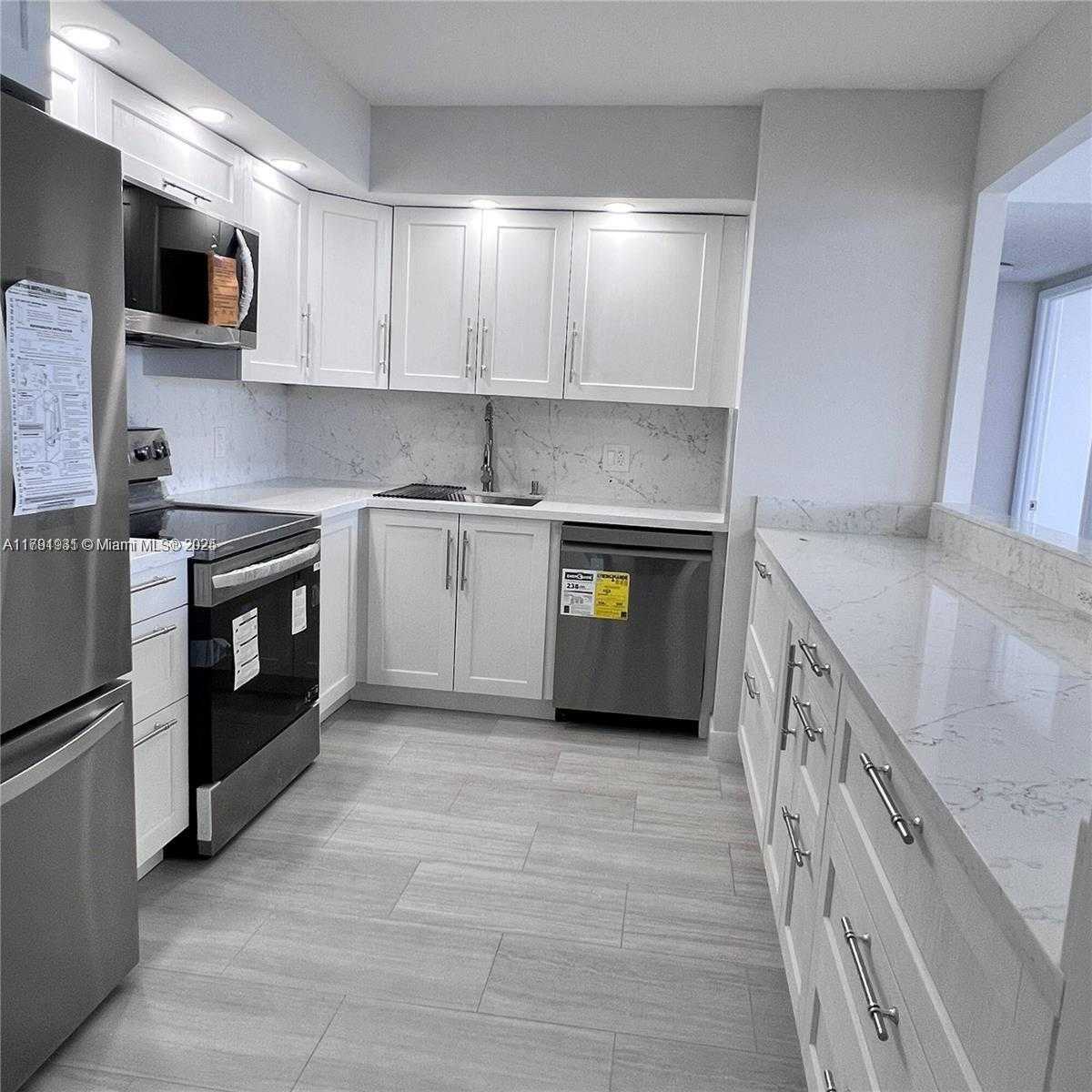 Small Image of 2801 NORTH EAST 183RD ST #1804W, Aventura Number 6