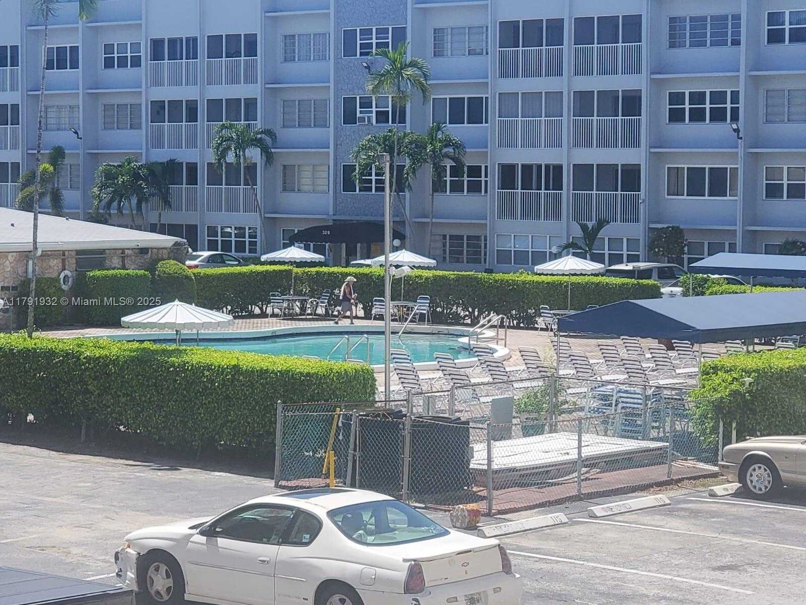 Small Image of 215 SOUTH EAST 3RD AVE #302D, Hallandale Beach Number 5