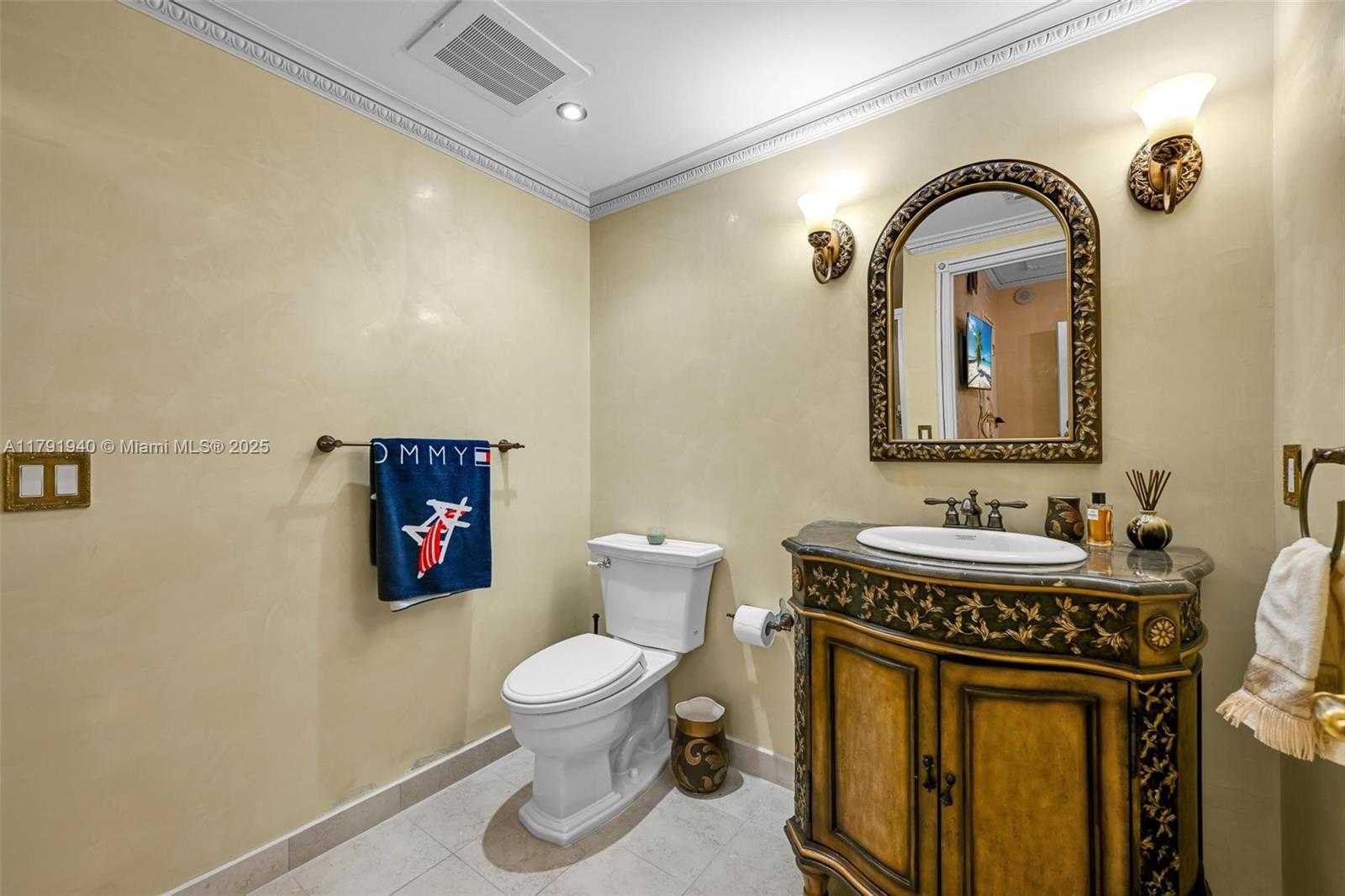 Small Image of 1800 SOUTH OCEAN DR #1601, Hallandale Beach Number 15