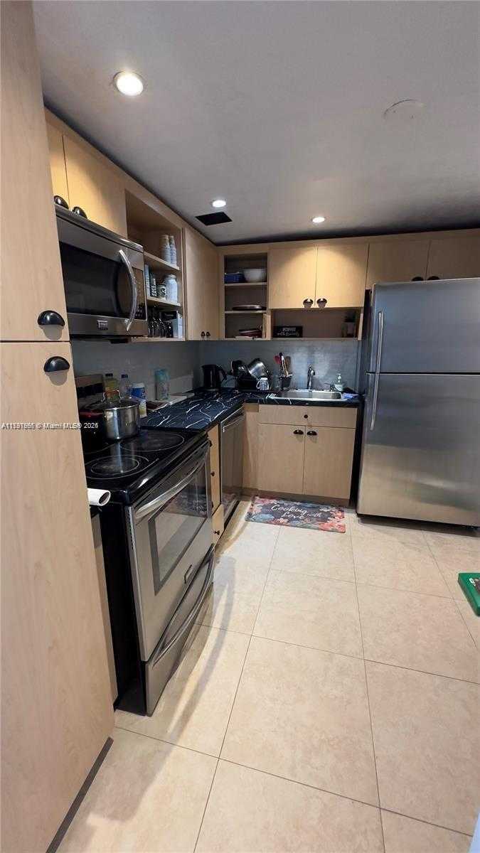 Small Image of 2841 NORTH EAST 163RD ST #1010, North Miami Beach Number 11