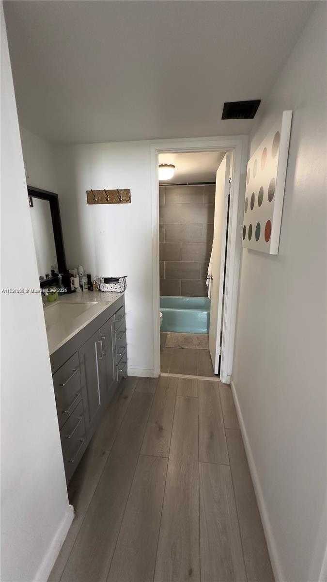Small Image of 2841 NORTH EAST 163RD ST #1010, North Miami Beach Number 14