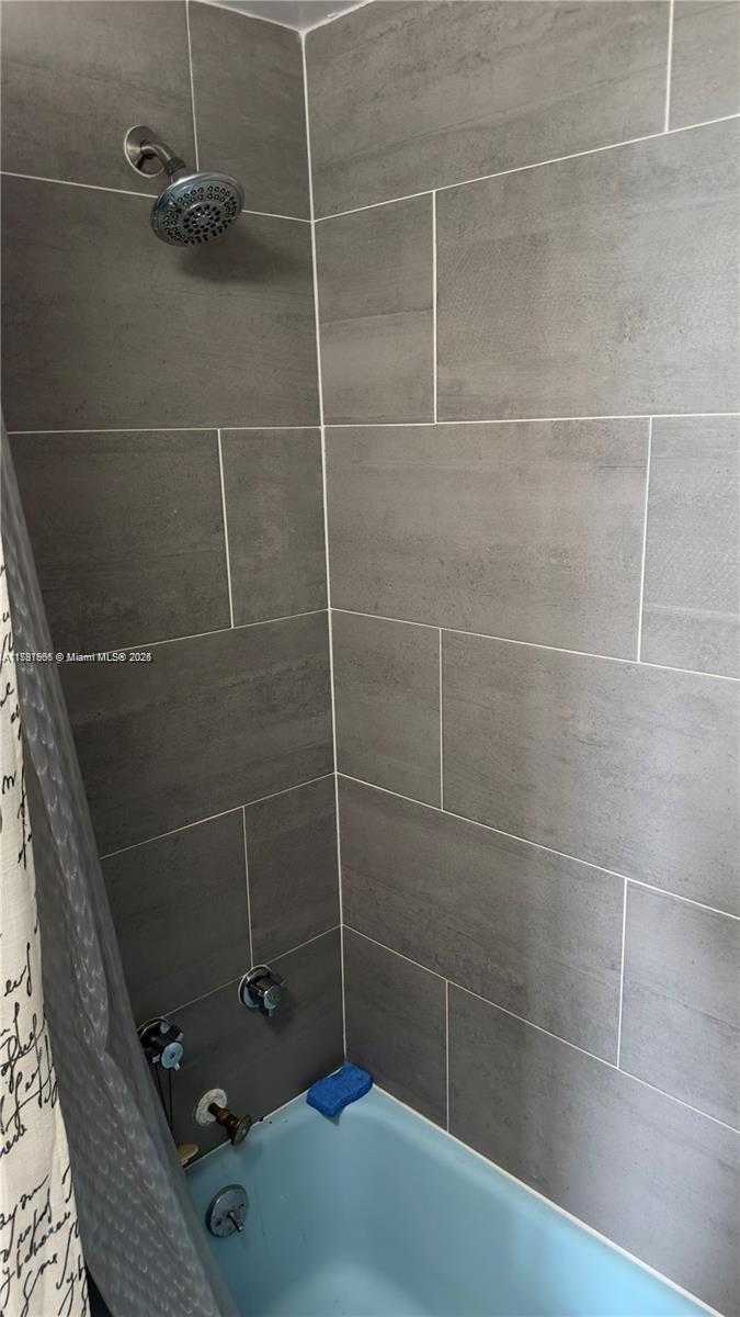 Small Image of 2841 NORTH EAST 163RD ST #1010, North Miami Beach Number 18