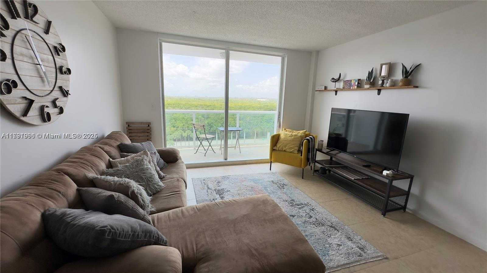 Small Image of 2841 NORTH EAST 163RD ST #1010, North Miami Beach Number 2