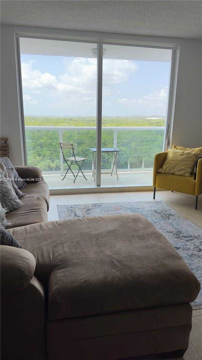 Small Image of 2841 NORTH EAST 163RD ST #1010, North Miami Beach Number 3
