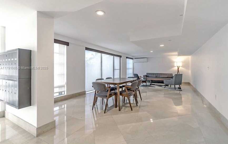 Small Image of 575 CRANDON BLVD #307, Key Biscayne Number 19