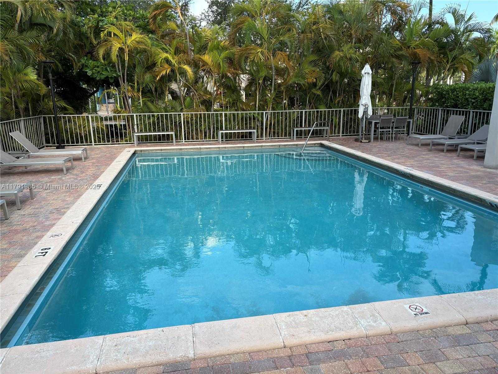 Small Image of 575 CRANDON BLVD #307, Key Biscayne Number 22