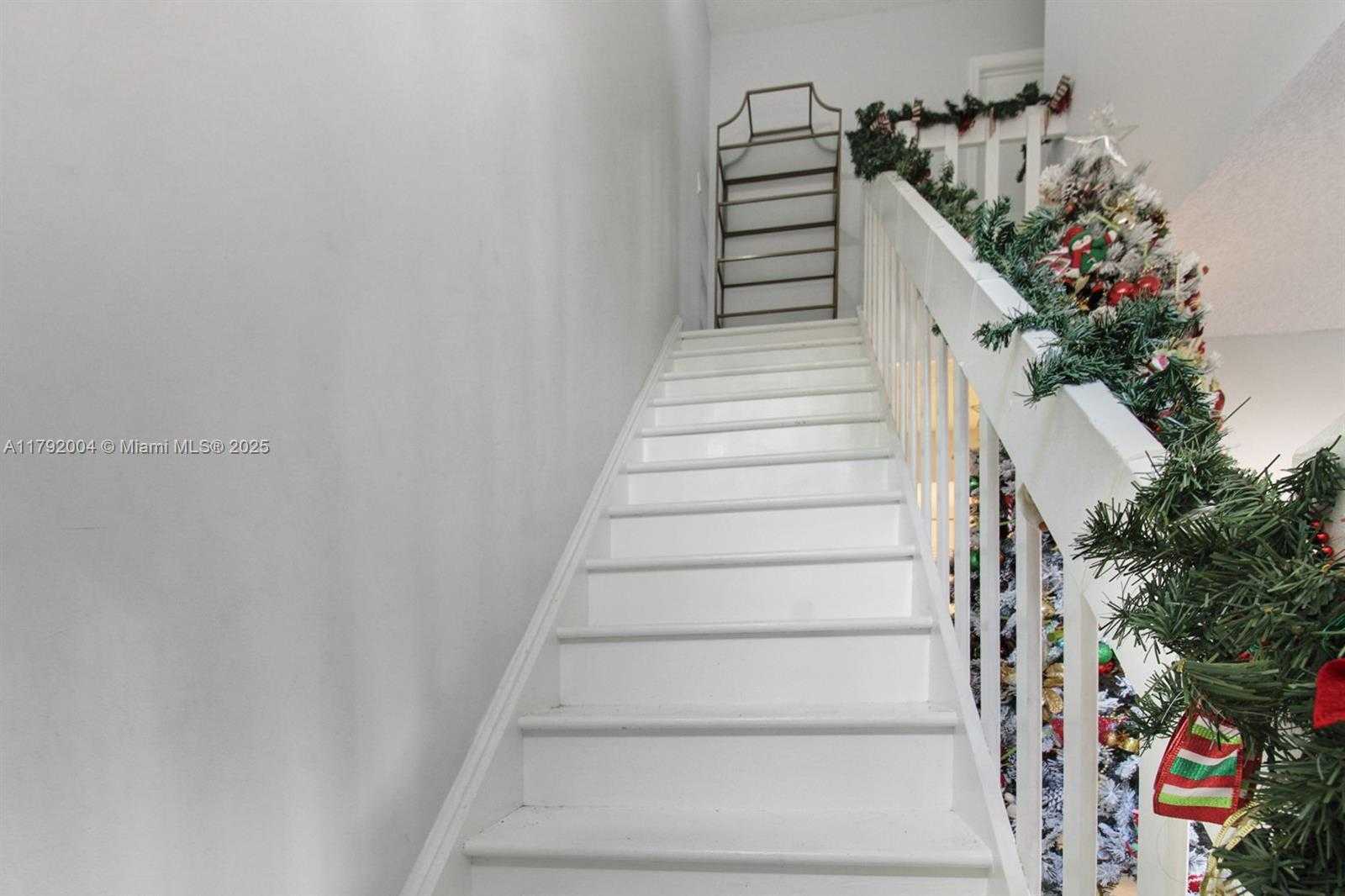 Small Image of 10619 SOUTH WEST 113TH PL #88B, Miami Number 6