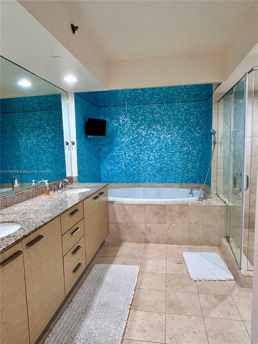 Small Image of 1830 SOUTH OCEAN DR #4106, Hallandale Beach Number 12