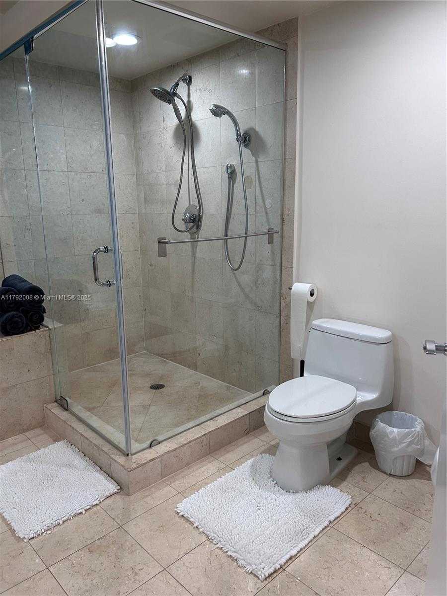 Small Image of 1830 SOUTH OCEAN DR #4106, Hallandale Beach Number 13